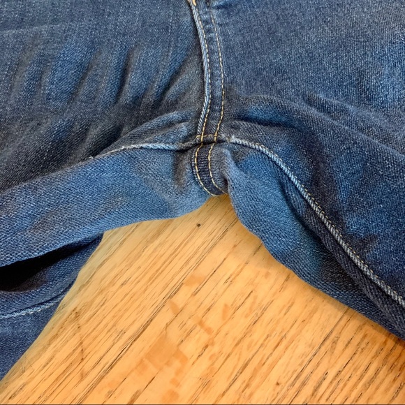 ⚡️SOLD Paige Skyline Skinny Hugo Dark Skinny Jeans - Picture 4 of 10